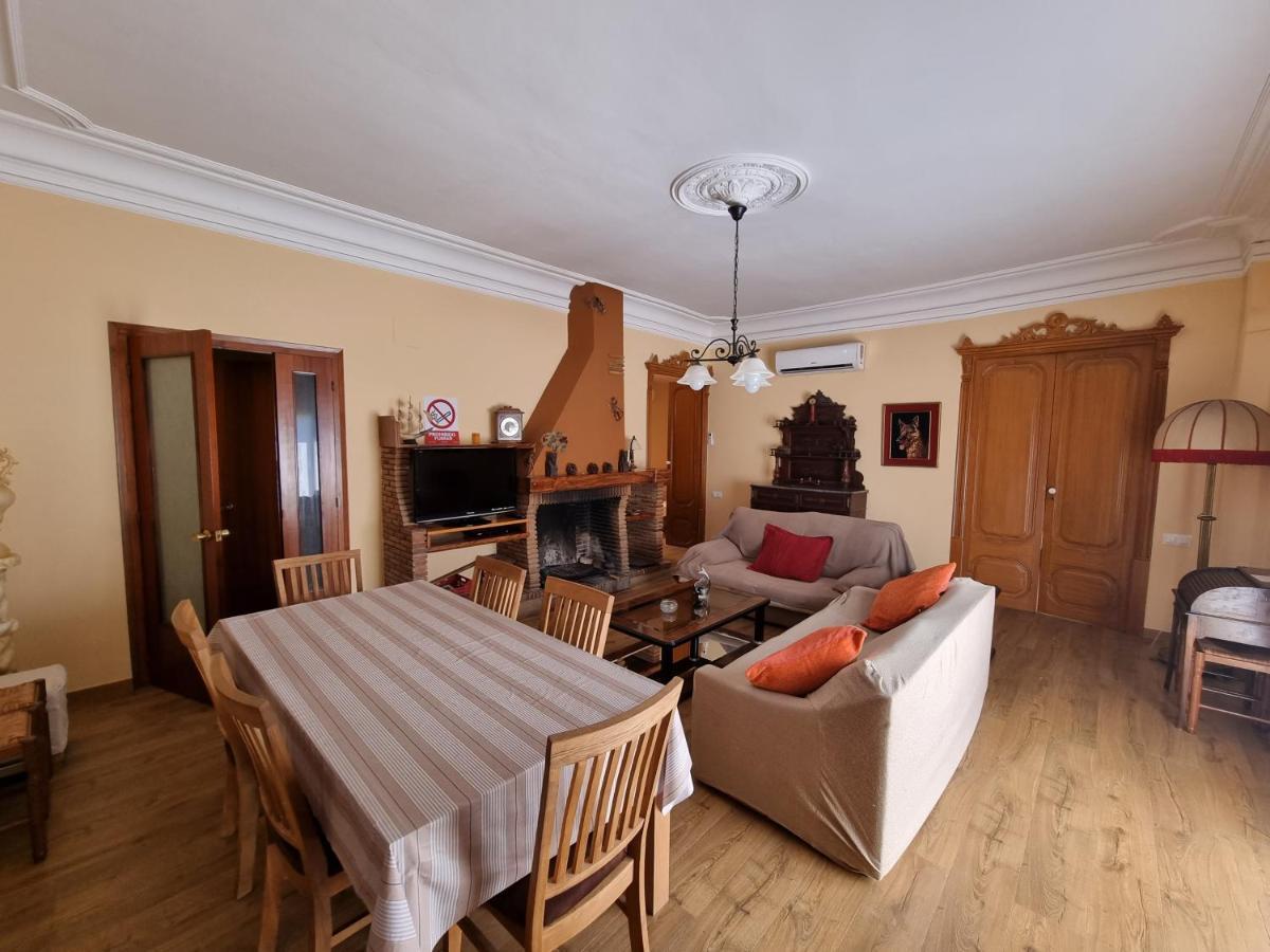 Apartmán Cal Metge Benissanet Exteriér fotografie